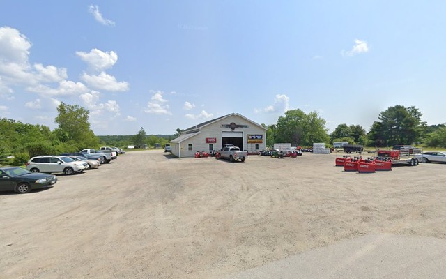 Saunders Automotive & Trailer