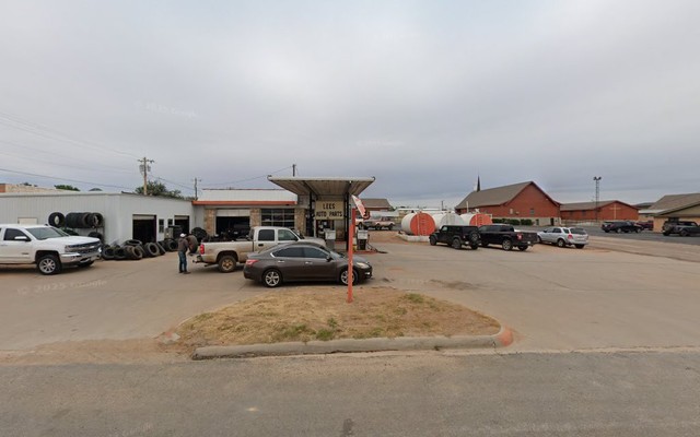 Lees Service-Auto Parts