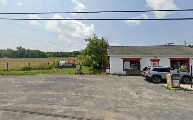 Jones Service Station