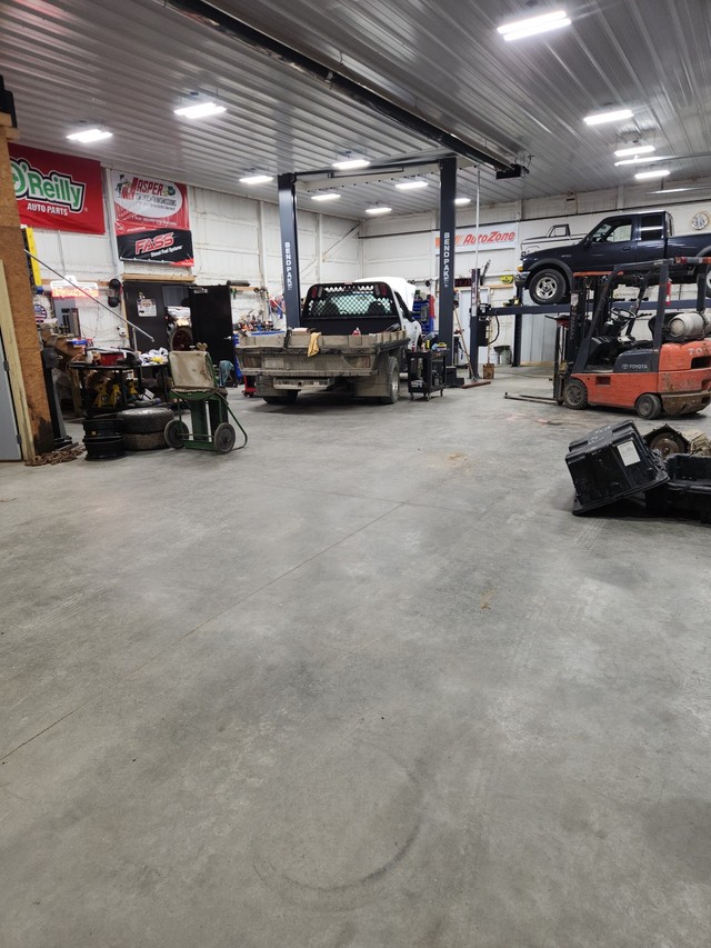 Dirty Deek's Garage LLC