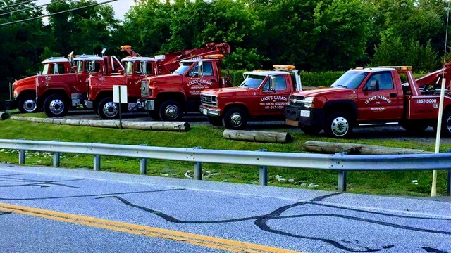 Lock's Garage Inc. 24 HOUR TOWING