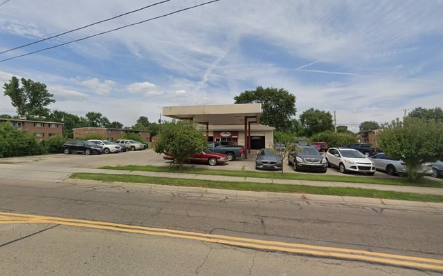 Sexton's Automotive
