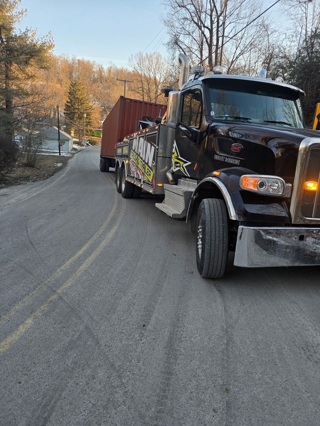 Main Truck Repair and Towing