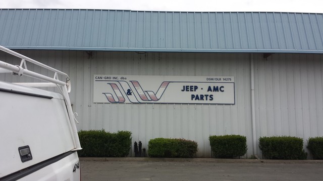 J & W Auto Wreckers