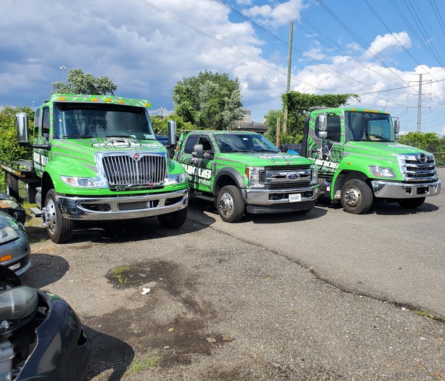 Rhinos Wrecker Service