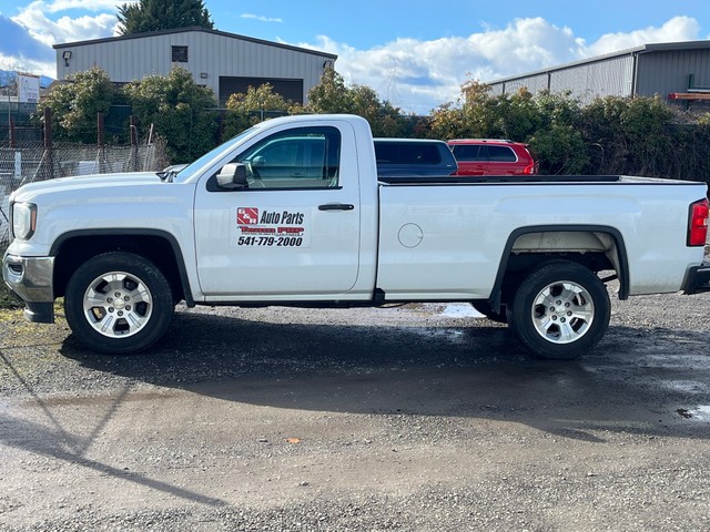 G & R Auto Parts