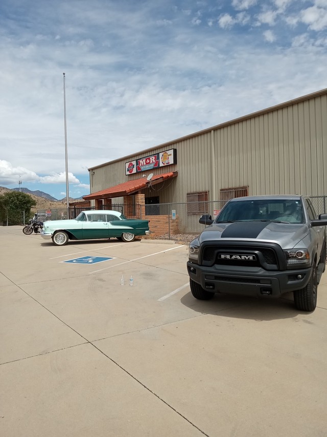M & R Used Auto Parts