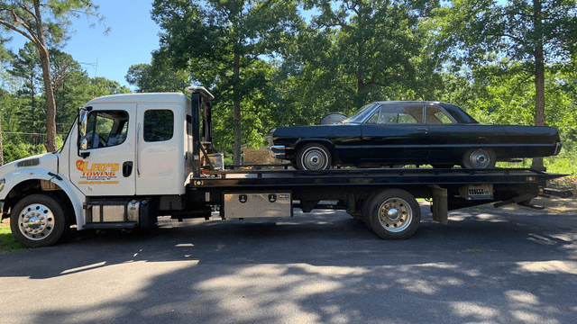 Leo's Towing LLC