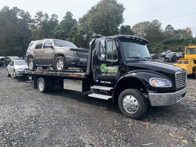 221 Auto Parts & Recycling