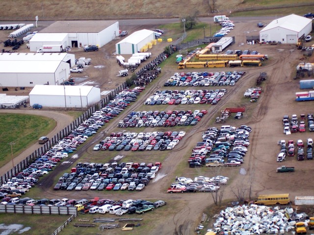Truck & Auto Salvage
