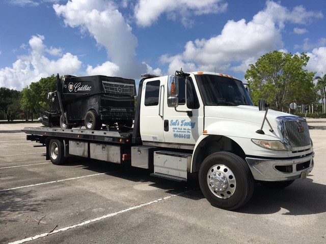 Sal's Towing