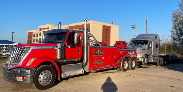 Carl's Auto Care & Towing