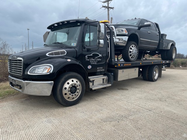 Four Wheel Solutions Towing & Transport
