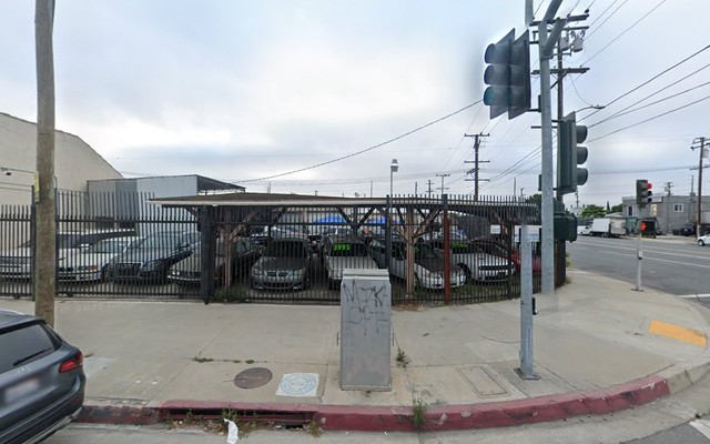 El Tapatio Auto Center & Towing