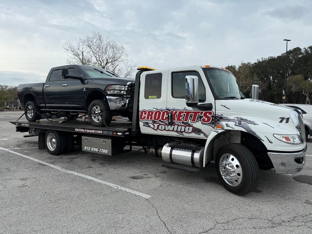 Crockett's Towing