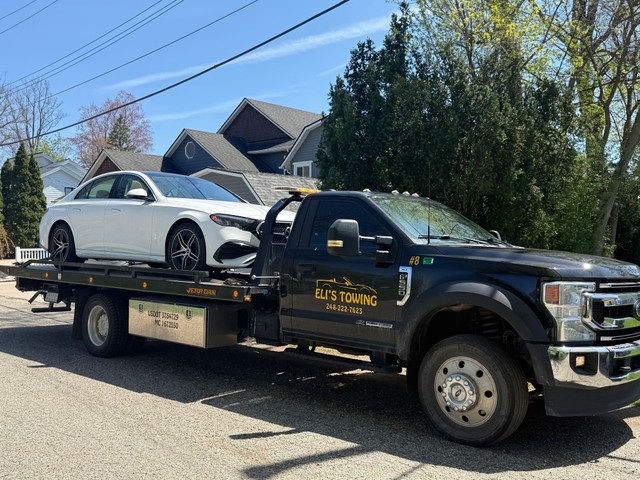 Eli’s Towing