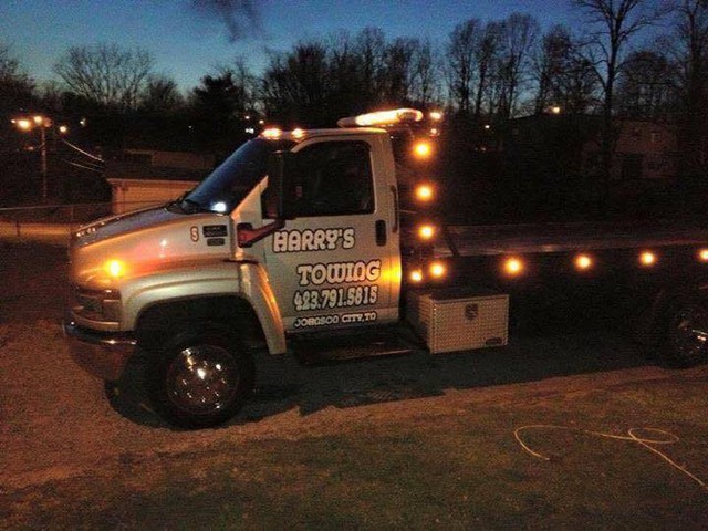 Harrys Towing & Auto Repair