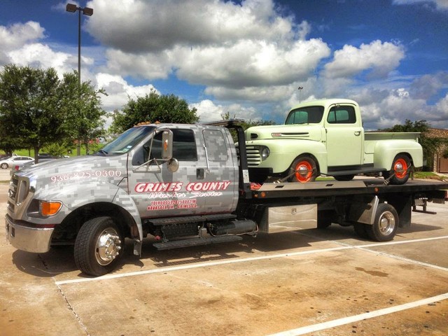 Grimes County Wrecker Service