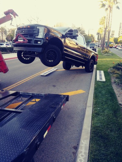 2Q Svcs & Towing Inc