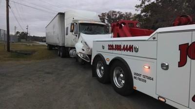 Johnny's Towing Inc.