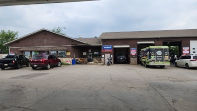 Woody's Towing