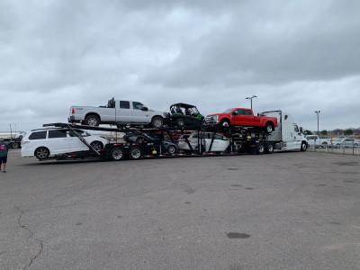 Hauling Auto