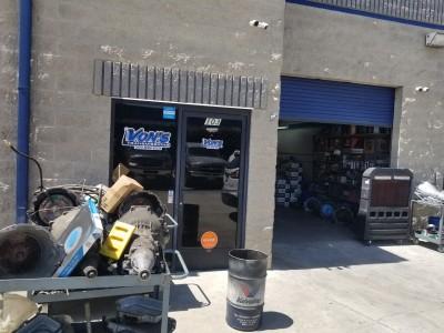 Von's Transmission, San Bernardino, California
