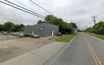 Holland's Automotive & Towing