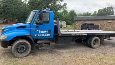 Akers Towing, Lavaca, Arkansas