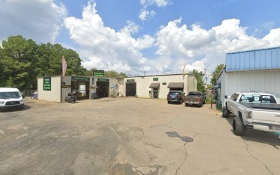 Custom Trucks & Shipping Supply