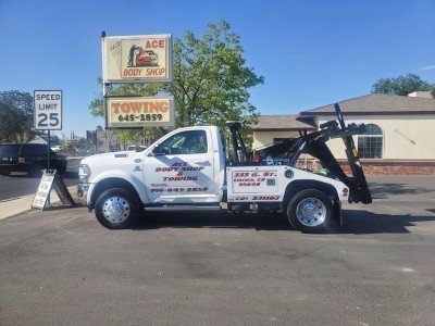 Ace Body Shop & Towing