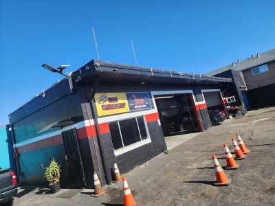 Onyx Garage