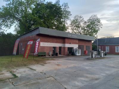Tyler's tires and lube 24 hrs