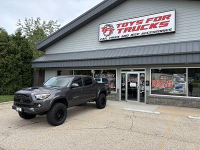 Toys For Trucks - Round Lake Heights, IL - Car, Truck, Jeep and Off-Road, Round Lake Heights, Illinois