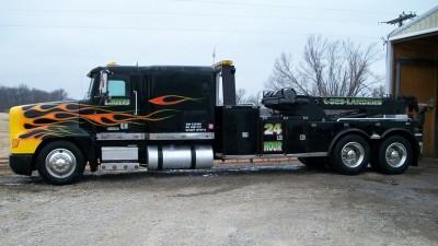 Landers Towing and Collision Centers of Salem
