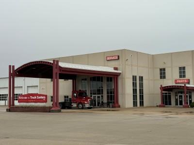 Truck Centers, Inc. - Freightliner Western Star Dealer