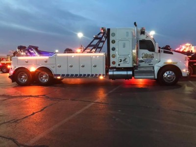 Veteran's Towing Services Villa Park
