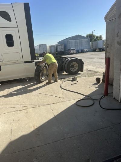 Hansen Interstate Repair - Bruce Hansen
