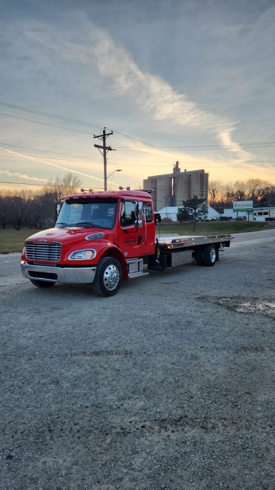 Cody Bonnstetter Auto Body & Towing