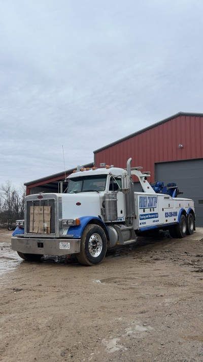 Rough Country Towing & Recovery