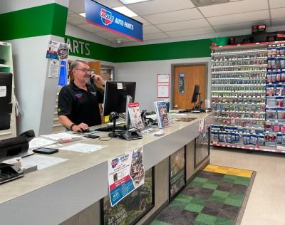 Carquest Auto Parts - LANDMARK CARQUEST OF SMITH CENTE