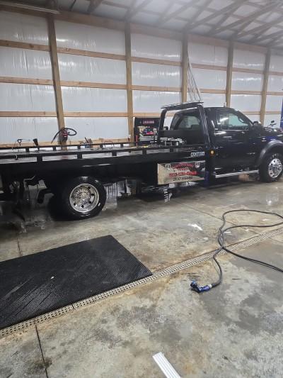 Linton and Sons Towing