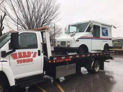 Ward 's Towing