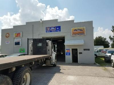 Auto Truck & Trailer