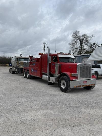 Decker Towing, LLC