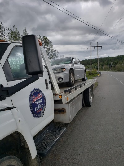 Smith's Towing and Recovery LLC