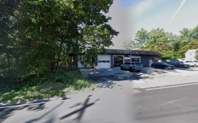 Al's Auto Body, Williamstown, Massachusetts