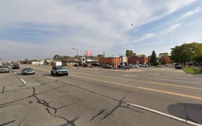 Van Dyke Auto Repaire, Center Line, Michigan