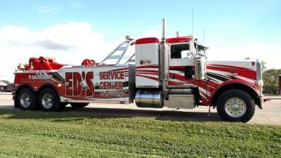 Ed's Service Center & Towing