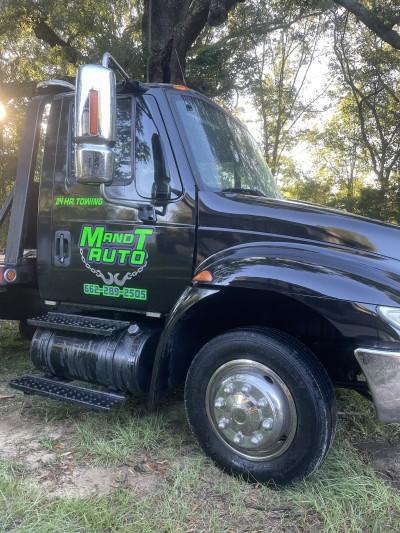 M and T Auto